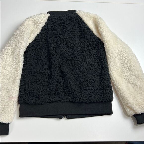 Monteau Girl Size 8 Black & Ivory Sherpa Zip Up Lined Bomber Jacket NWT - Picture 4 of 4